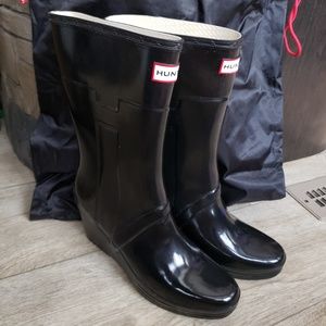 HUNTER rain boots